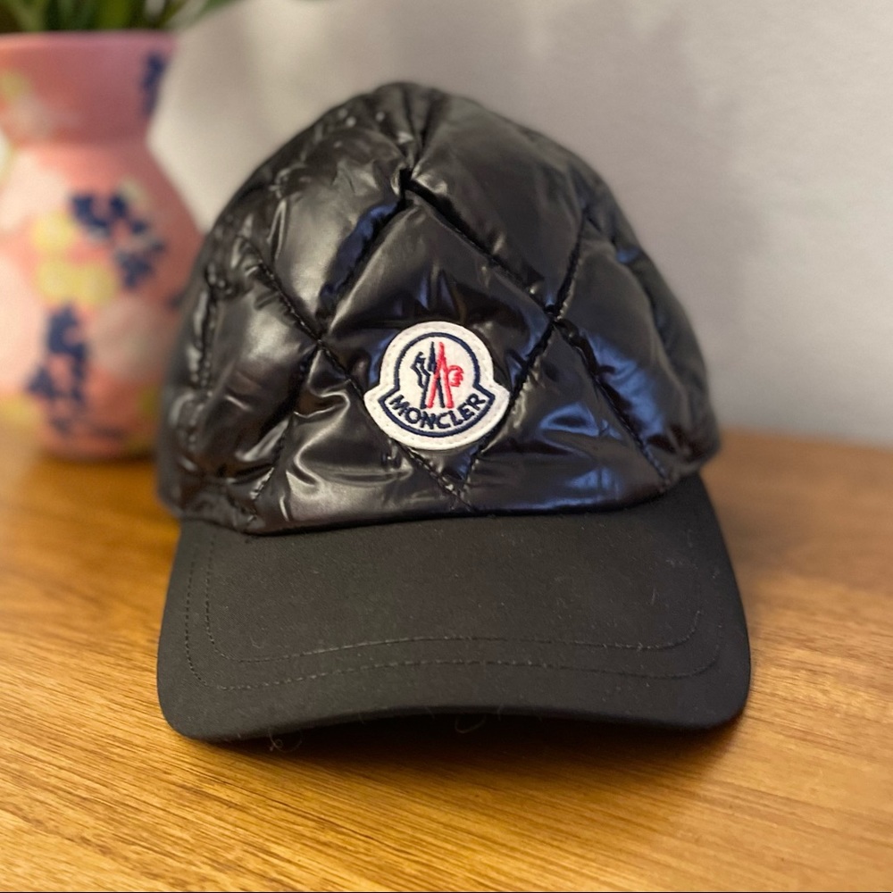💯 Authentic RARE MONCLER Quilted Puffer Down Black Ball Cap Hat